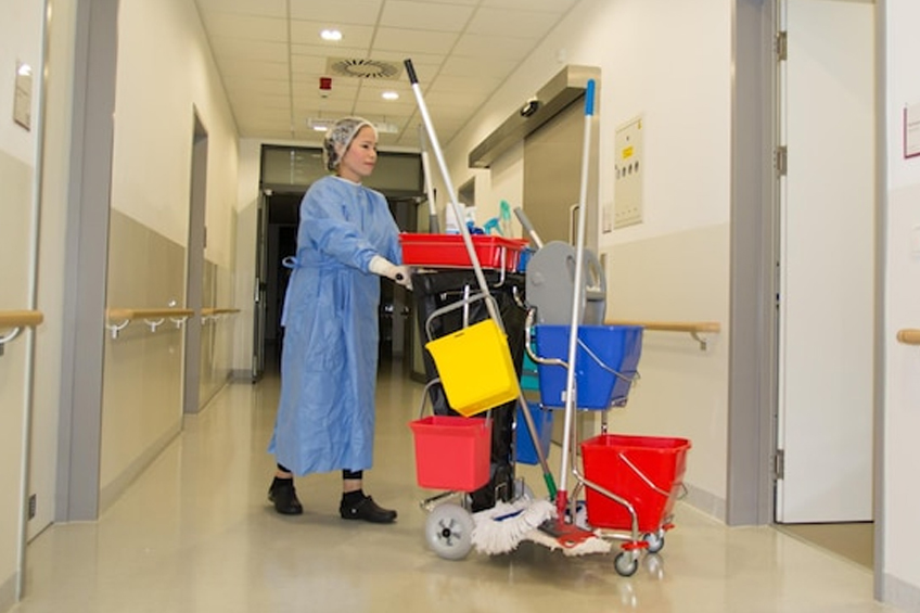 Hospitality-service-09